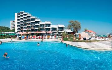 Фотографии Отель Hotel Slavuna г. Албена (Болгария) №1 Фото Отель Hotel Slavuna г. Албена 1